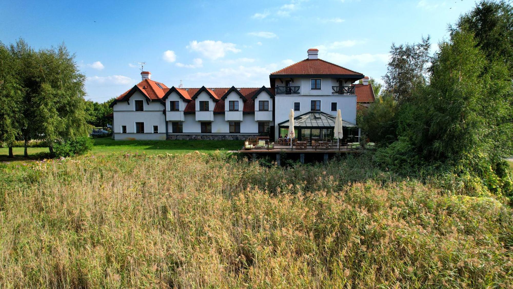 Hotel Joseph Conrad Spa & Wellness Pisz Exterior foto